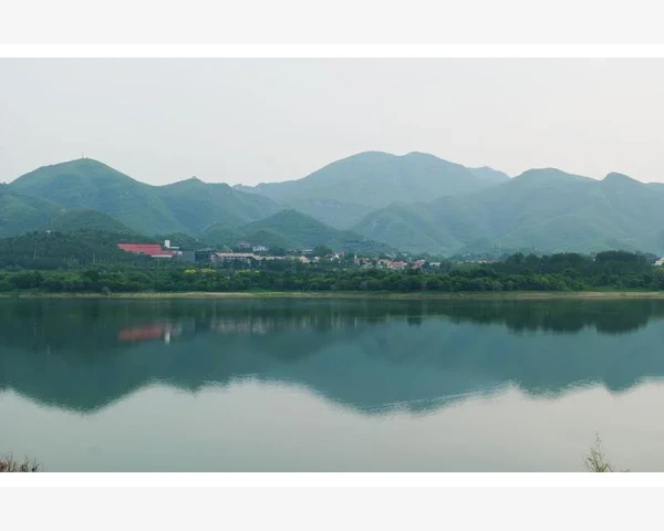 B2B连接器间距极限突破技巧